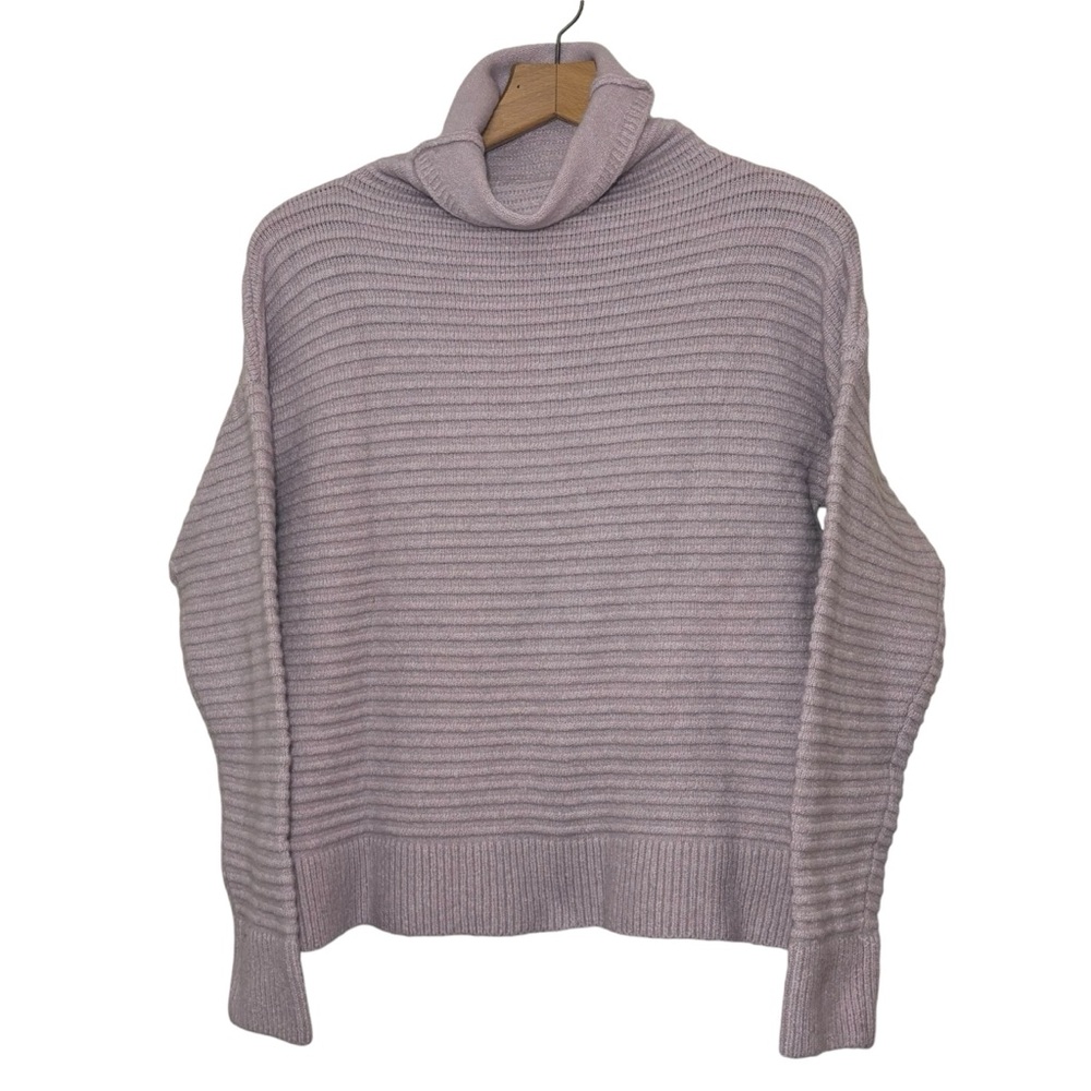 Madewell Belmont Mockneck Ribbed Wool blend Sweater in Dusty Pink. Women’s small